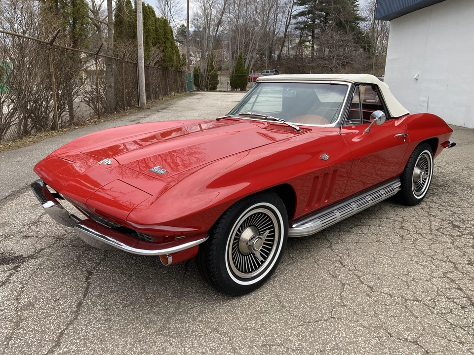 1966 Chevrolet Corvette C2 - Image 19 of 31