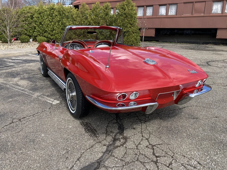 1966 Chevrolet Corvette C2 - Image 7 of 31