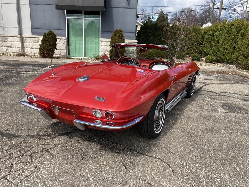 1966 Chevrolet Corvette C2 - Image 9 of 31