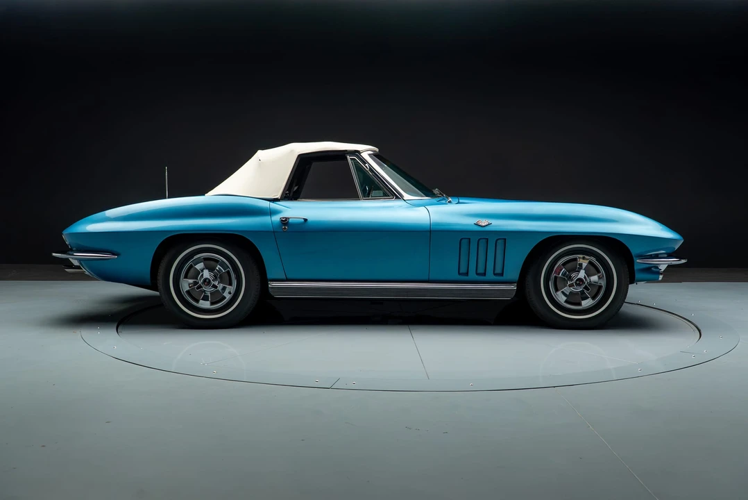 1966 Chevrolet Corvette C2 - Image 10 of 31