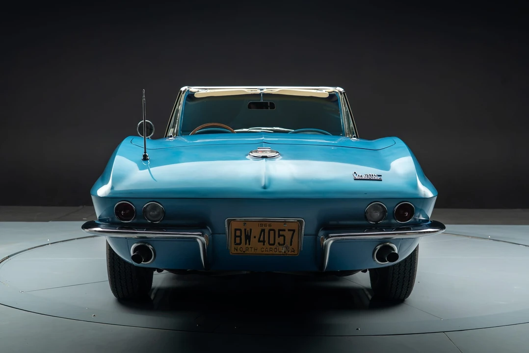 1966 Chevrolet Corvette C2 - Image 5 of 31
