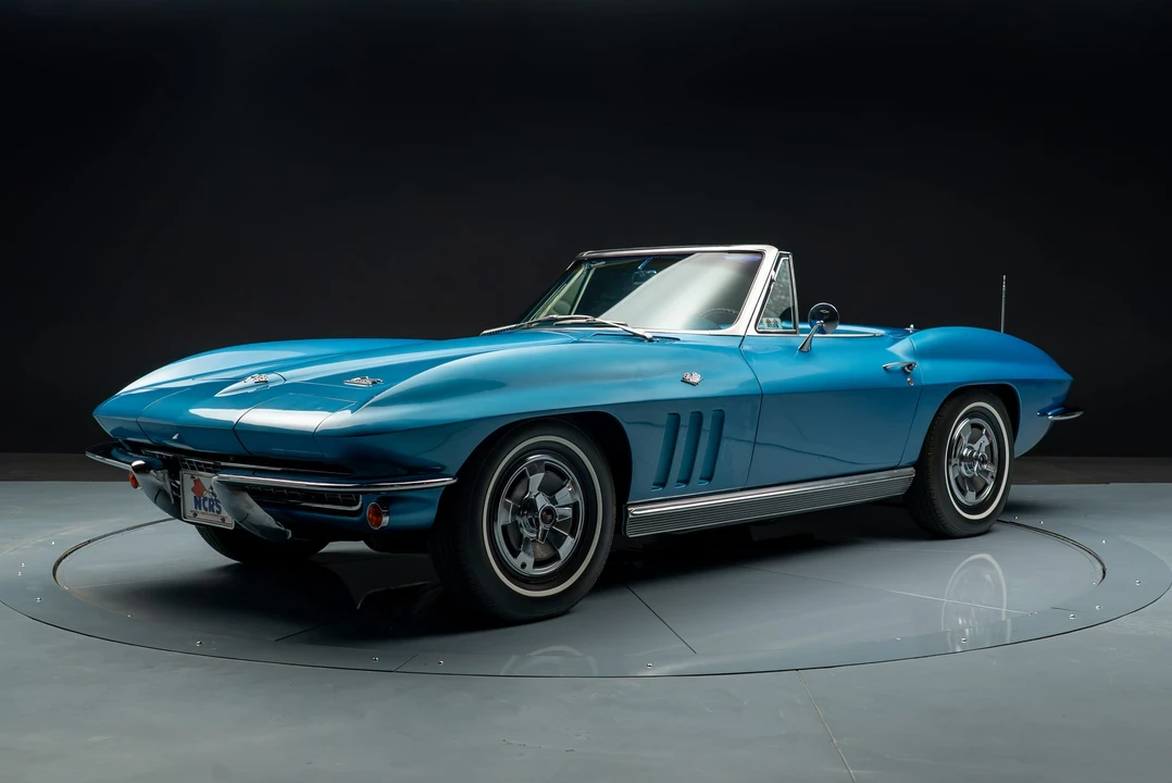 1966 Chevrolet Corvette C2 - Image 2 of 31