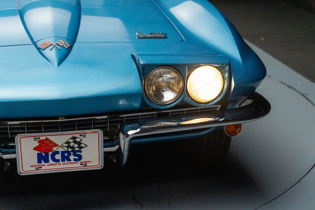 1966 Chevrolet Corvette C2 - Image 19 of 31