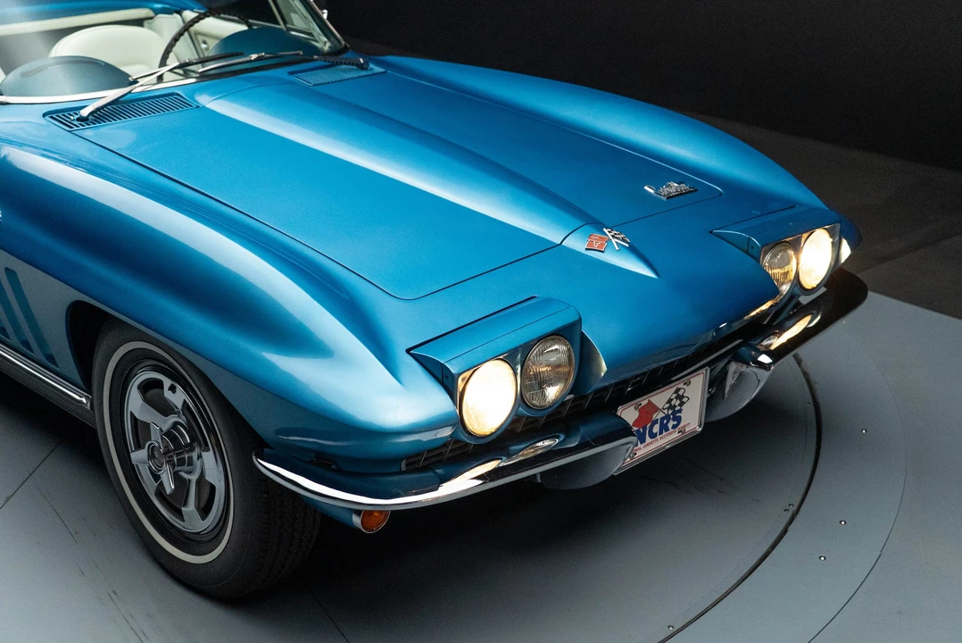 1966 Chevrolet Corvette C2 - Image 16 of 31