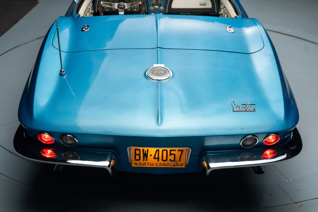 1966 Chevrolet Corvette C2 - Image 21 of 31