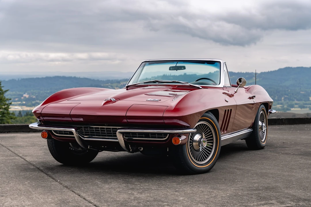 1966 Chevrolet Corvette C2 - Image 13 of 31