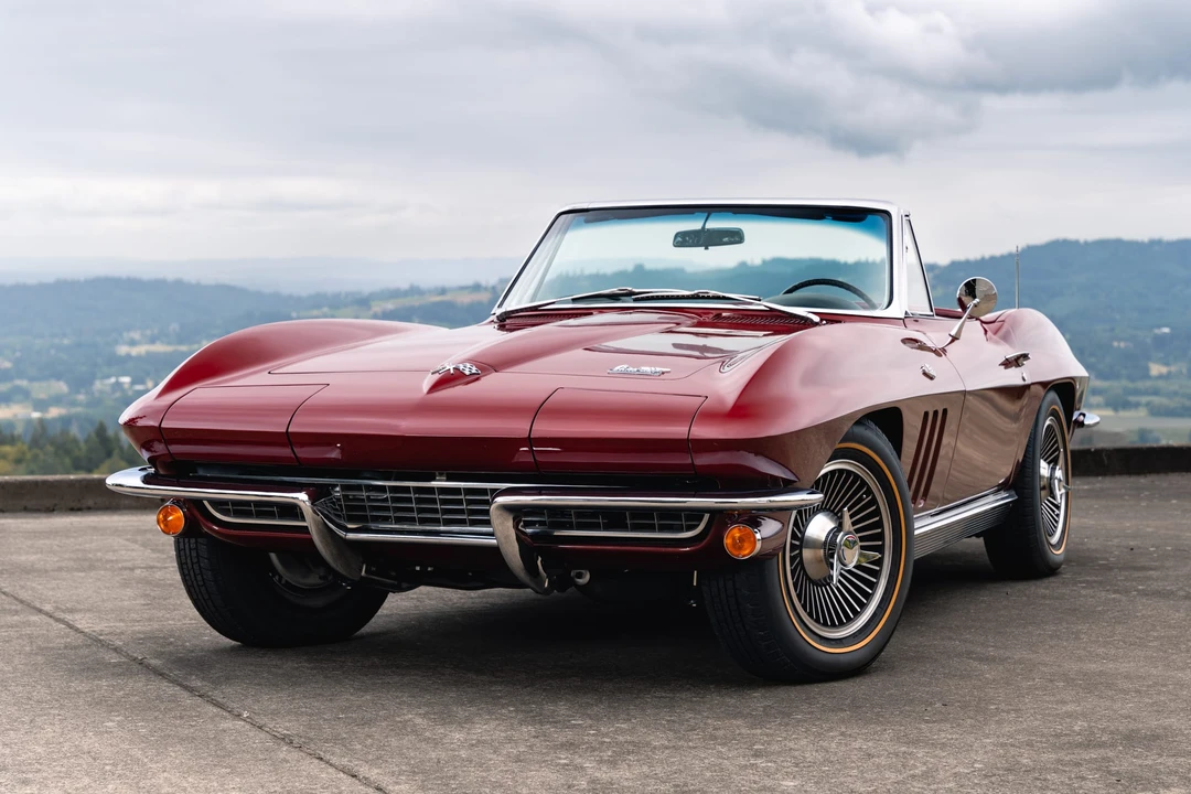 1966 Chevrolet Corvette C2 - Image 19 of 31