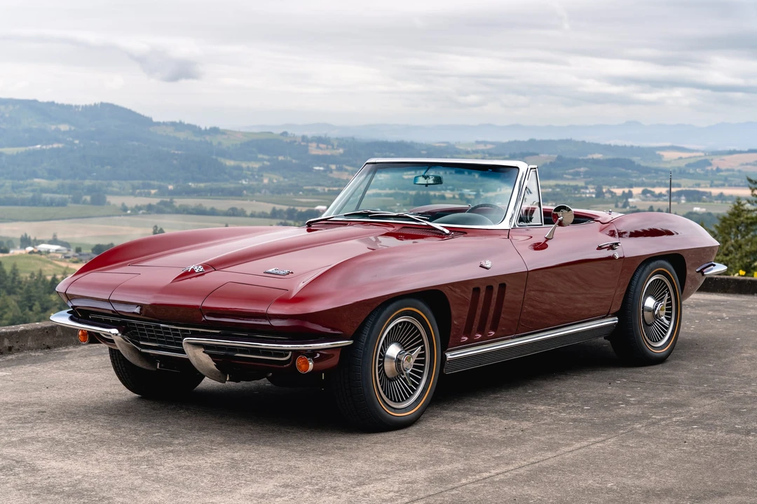 1966 Chevrolet Corvette C2 - Image 9 of 31