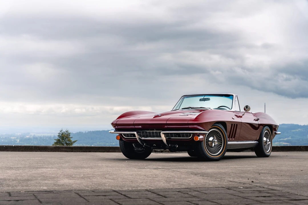 1966 Chevrolet Corvette C2 - Image 15 of 31