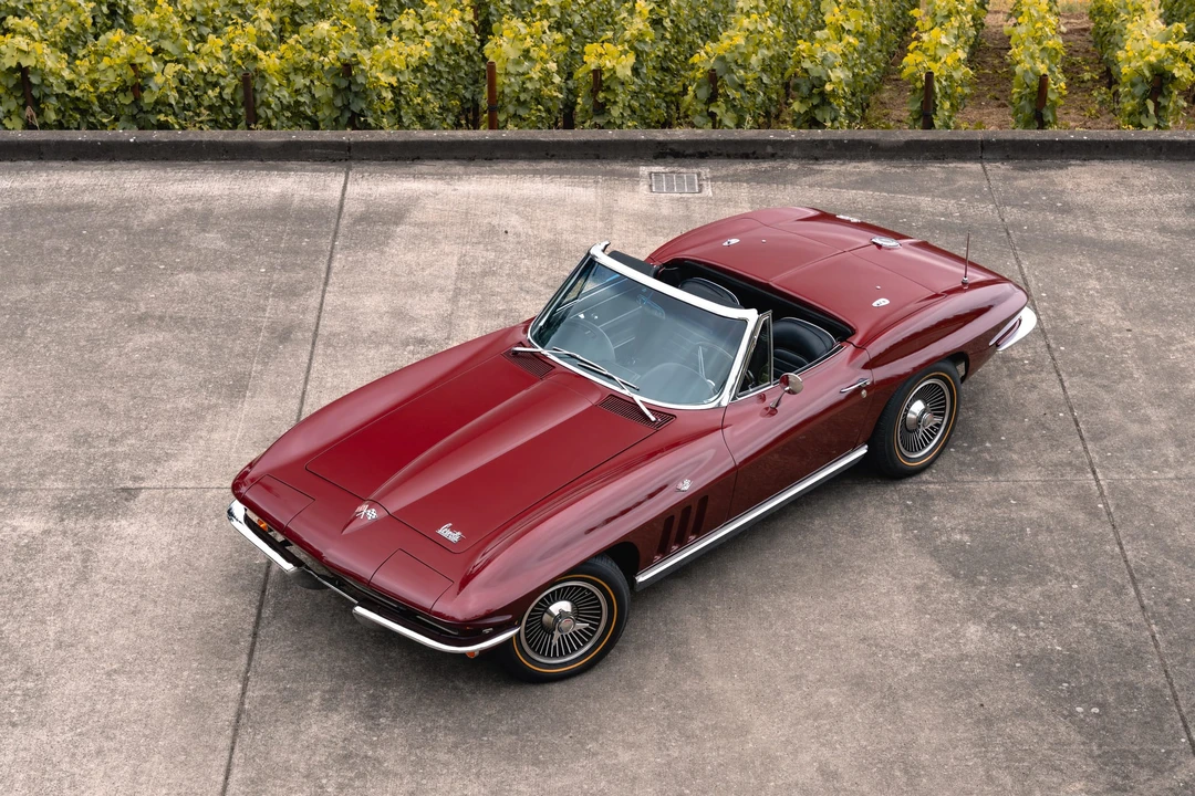 1966 Chevrolet Corvette C2 - Image 6 of 31