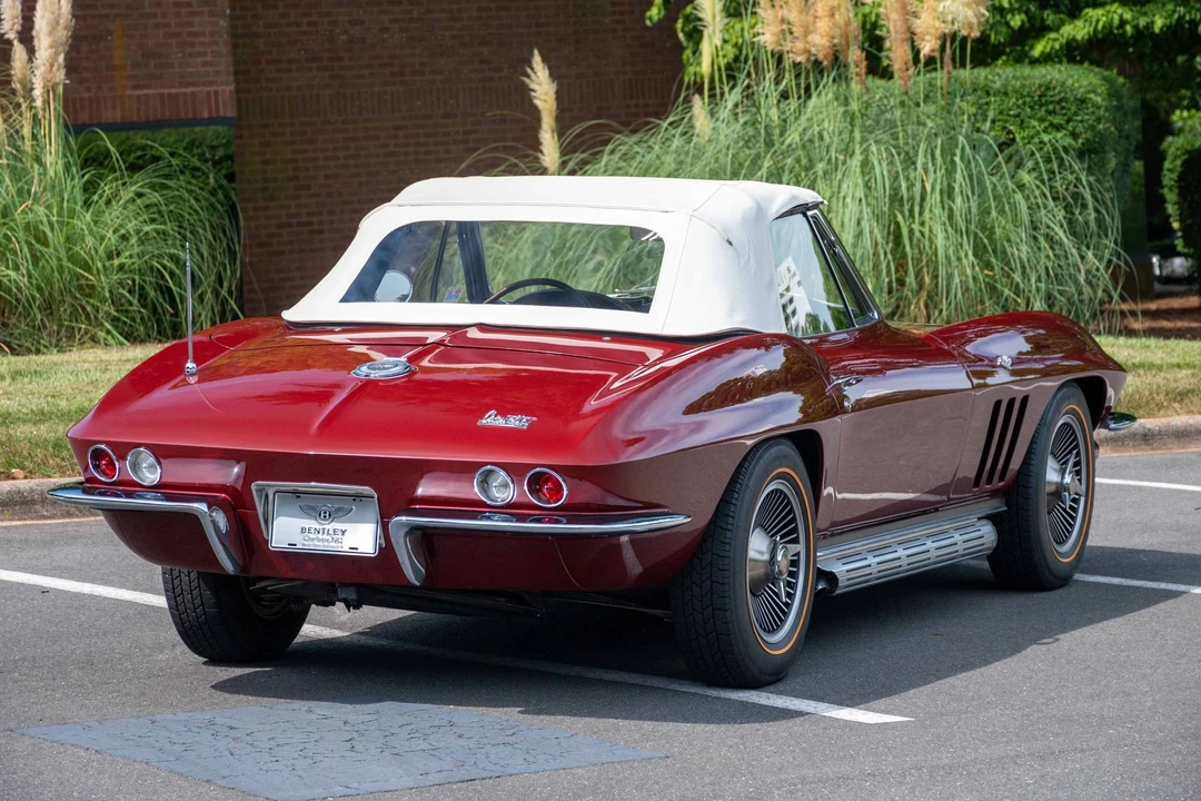 1966 Chevrolet Corvette C2 - Image 26 of 31