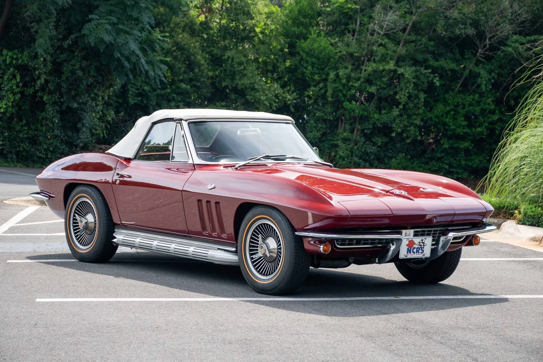 1966 Chevrolet Corvette C2 - Image 21 of 31