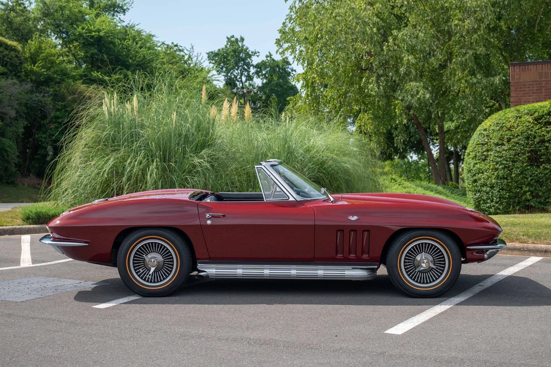 1966 Chevrolet Corvette C2 - Image 6 of 31