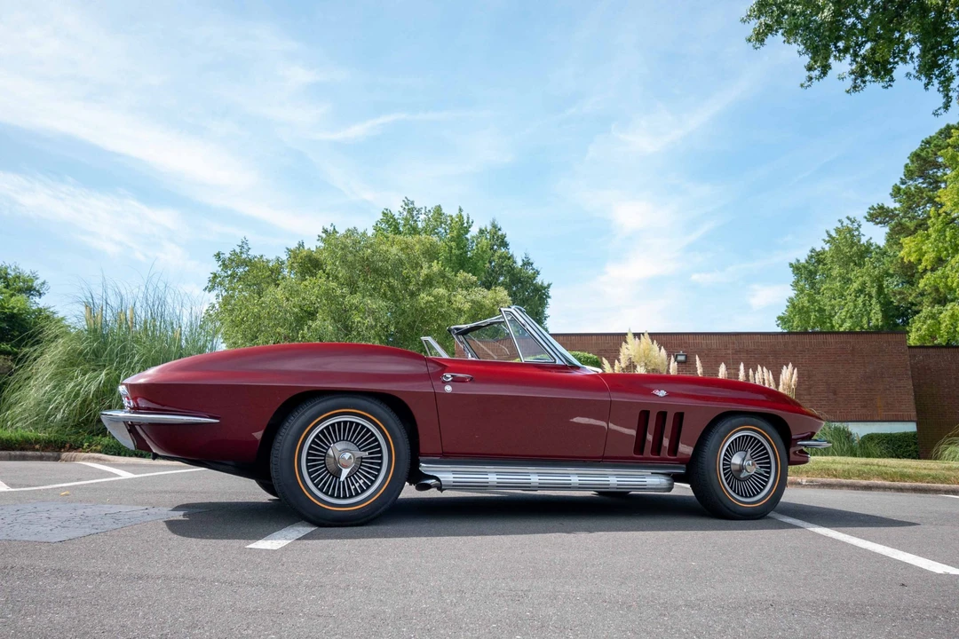 1966 Chevrolet Corvette C2 - Image 8 of 31