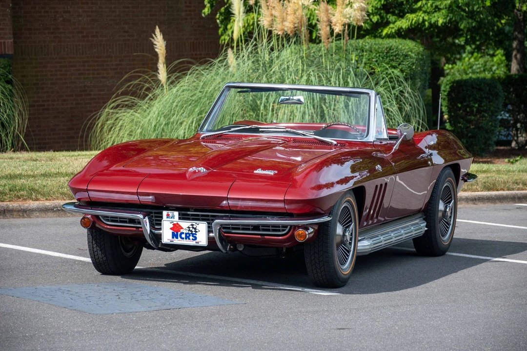 1966 Chevrolet Corvette C2 - Image 17 of 31