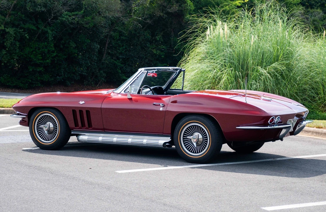 1966 Chevrolet Corvette C2 - Image 13 of 31