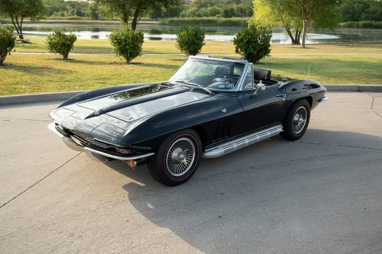 1966 Chevrolet Corvette C2 - Image 3 of 31