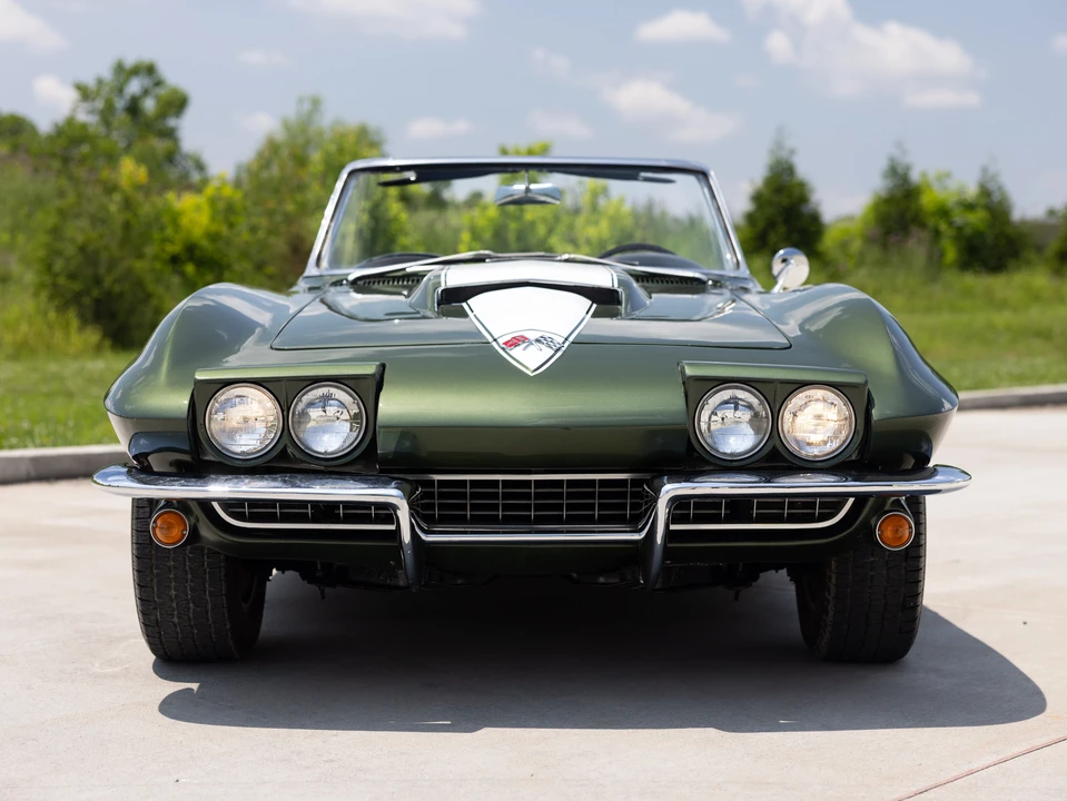 1966 Chevrolet Corvette C2 - Image 2 of 31