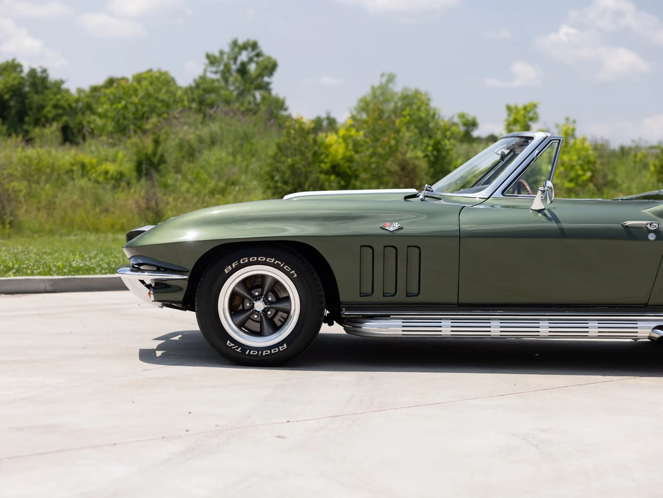 1966 Chevrolet Corvette C2 - Image 27 of 31