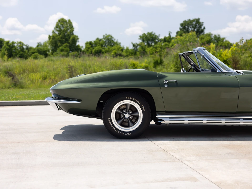 1966 Chevrolet Corvette C2 - Image 25 of 31