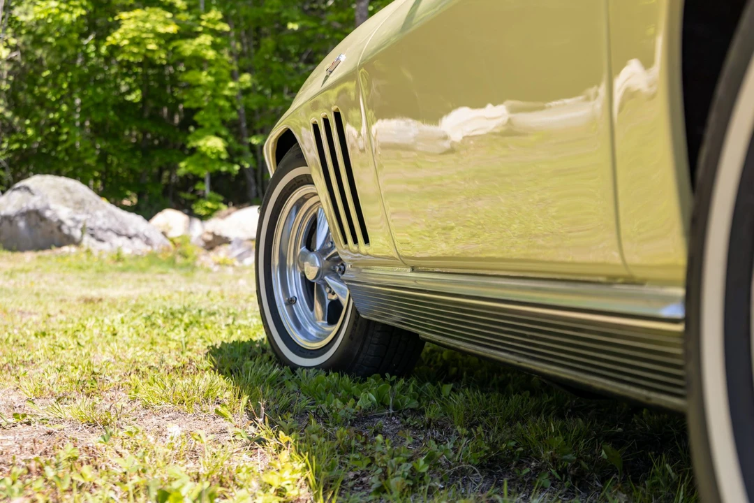 1966 Chevrolet Corvette C2 - Image 30 of 31