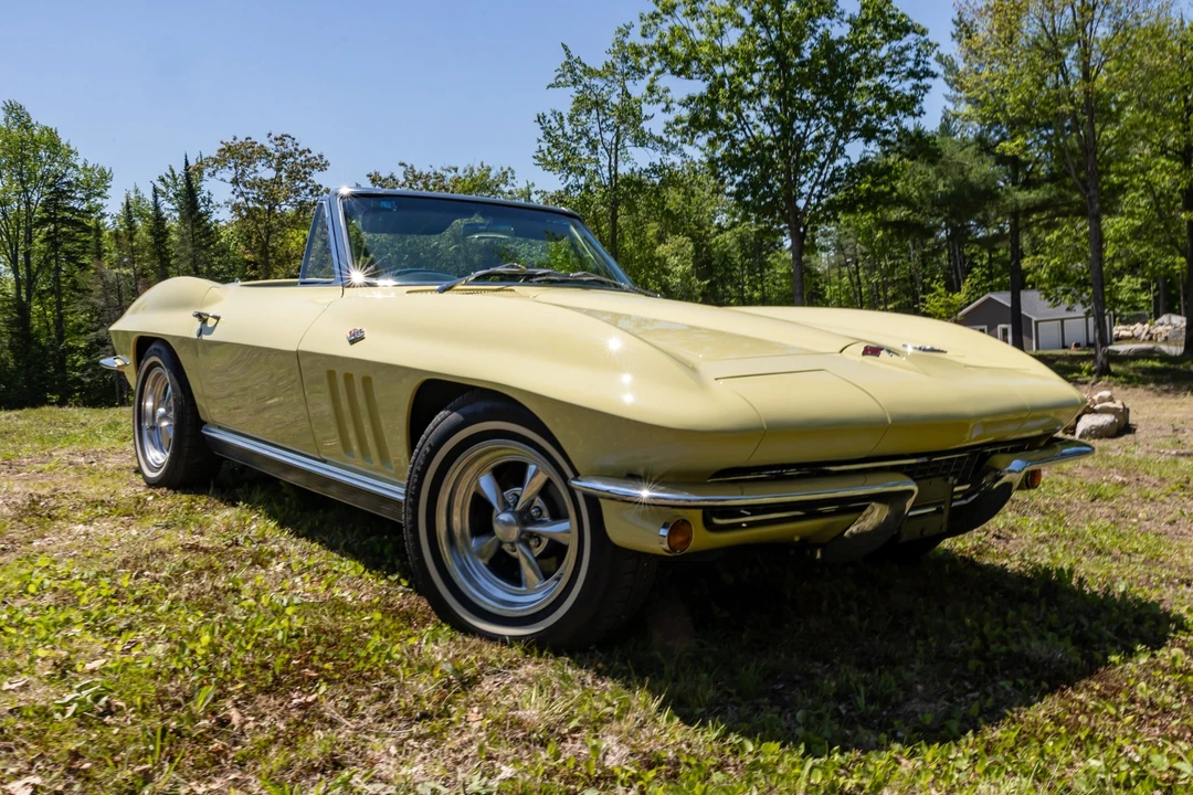 1966 Chevrolet Corvette C2 - Image 15 of 31