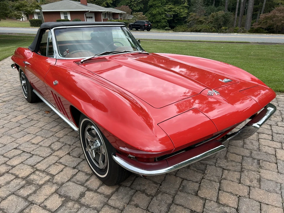 1966 Chevrolet Corvette C2 - Image 18 of 31