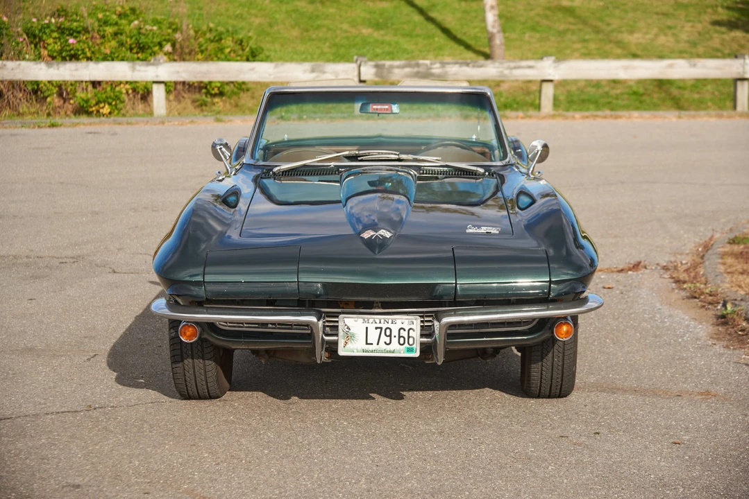 1966 Chevrolet Corvette C2 - Image 10 of 31