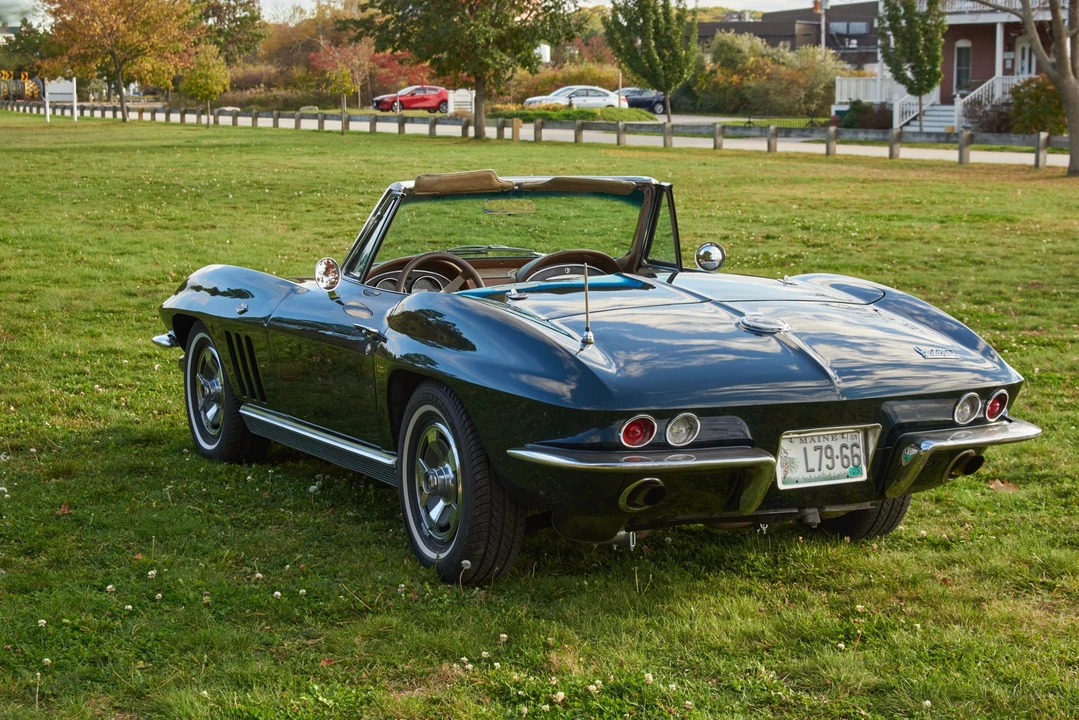 1966 Chevrolet Corvette C2 - Image 20 of 31