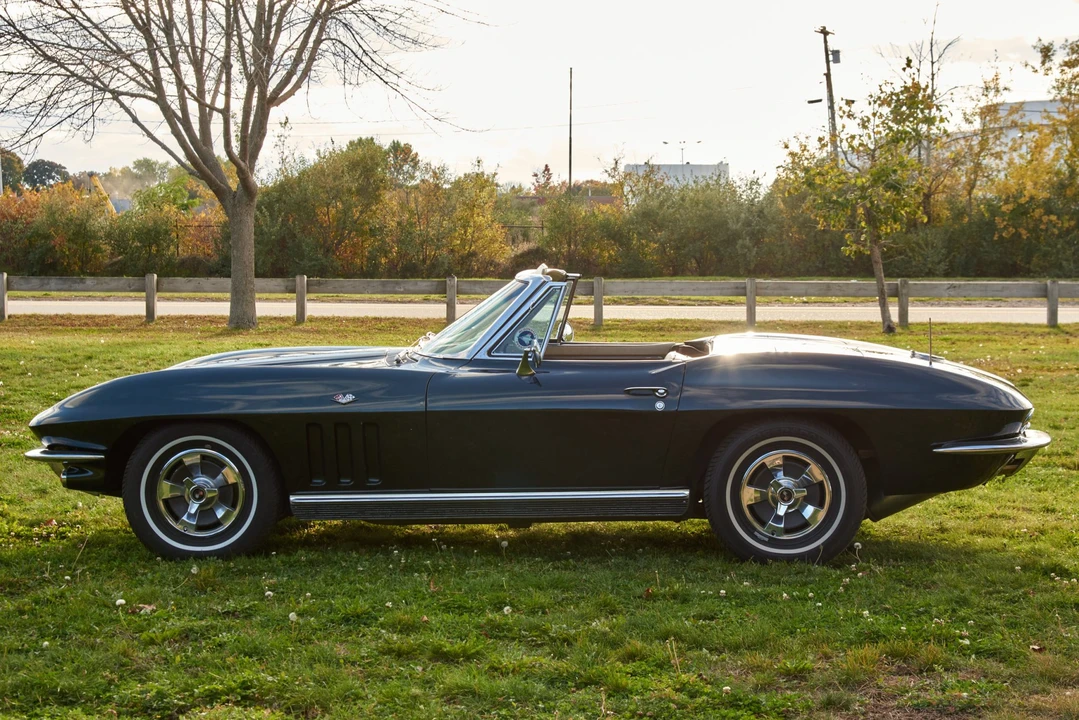 1966 Chevrolet Corvette C2 - Image 19 of 31
