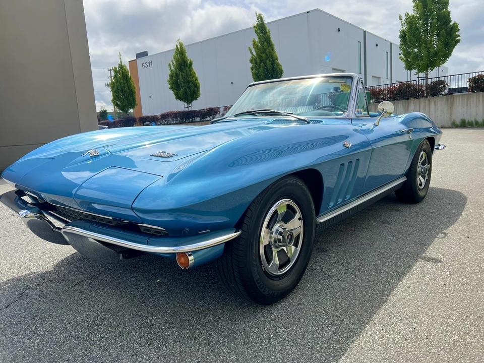 1966 Chevrolet Corvette C2 - Image 10 of 31