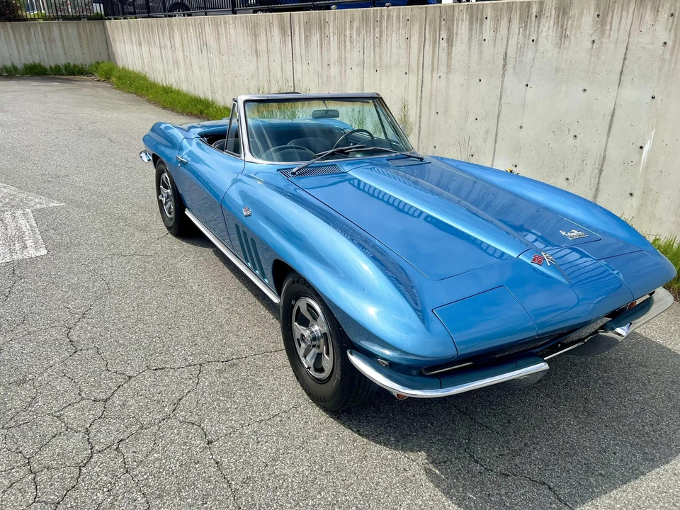 1966 Chevrolet Corvette C2 - Image 2 of 31
