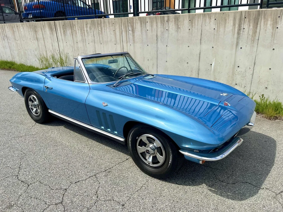 1966 Chevrolet Corvette C2 - Image 3 of 31
