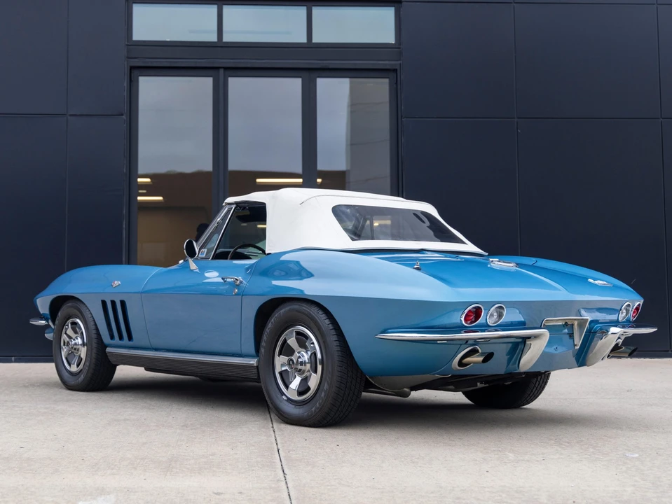 1966 Chevrolet Corvette C2 - Image 8 of 31