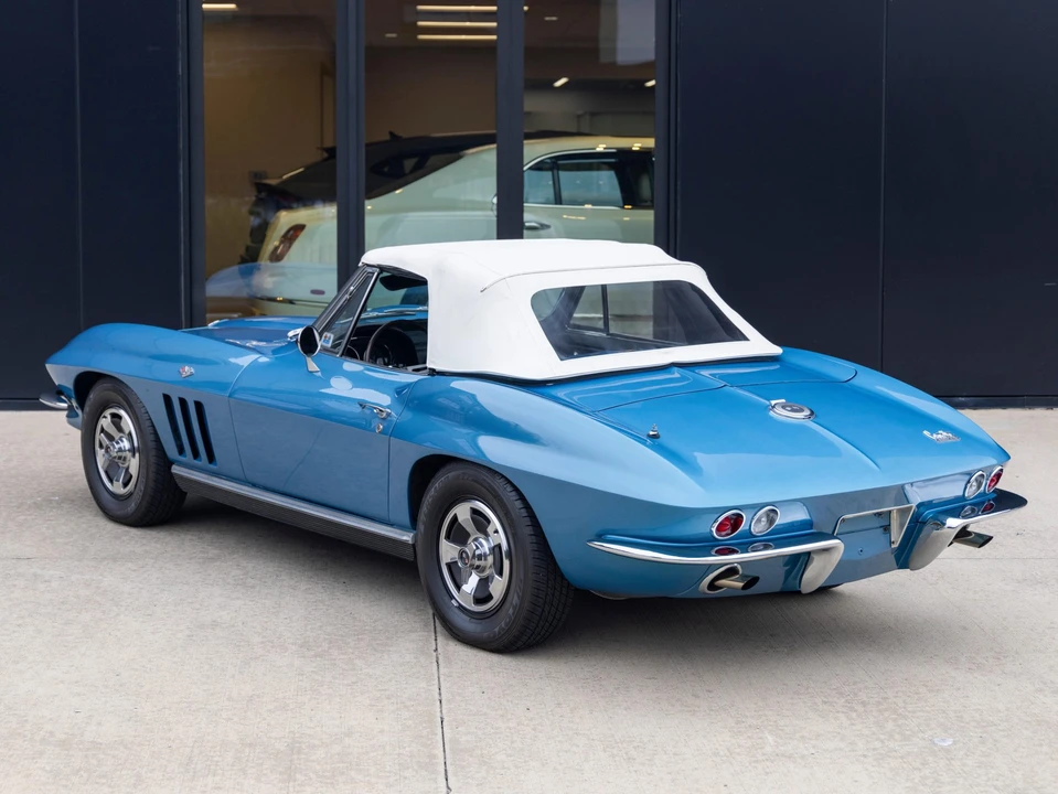 1966 Chevrolet Corvette C2 - Image 6 of 31