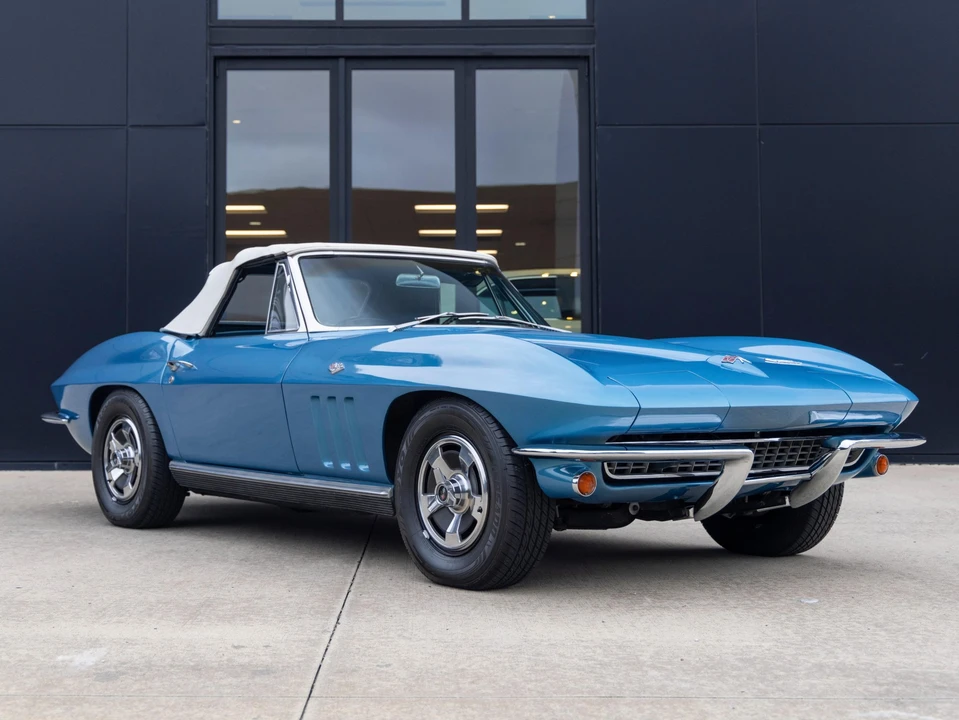 1966 Chevrolet Corvette C2 - Image 5 of 31