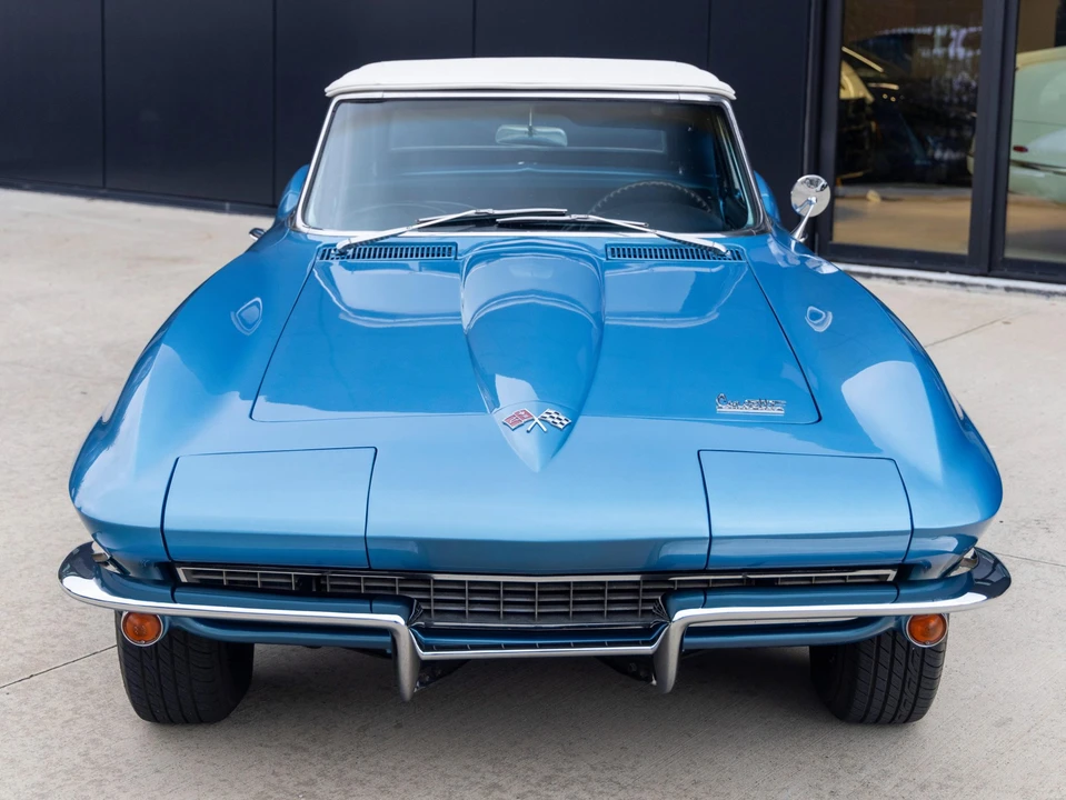 1966 Chevrolet Corvette C2 - Image 2 of 31