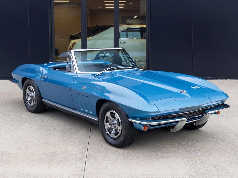 1966 Chevrolet Corvette C2 - Image 11 of 31