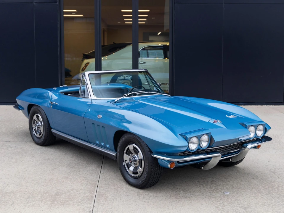 1966 Chevrolet Corvette C2 - Image 31 of 31