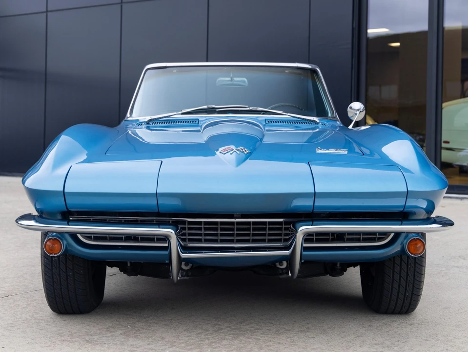 1966 Chevrolet Corvette C2 - Image 10 of 31