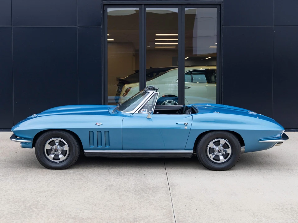1966 Chevrolet Corvette C2 - Image 23 of 31