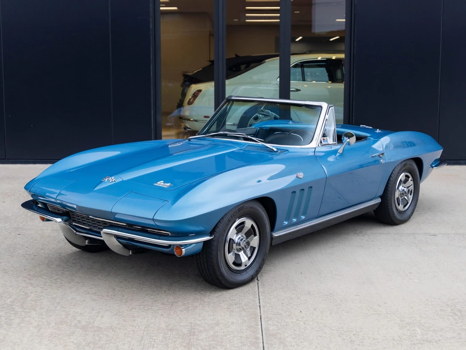 1966 Chevrolet Corvette C2 - Image 25 of 31