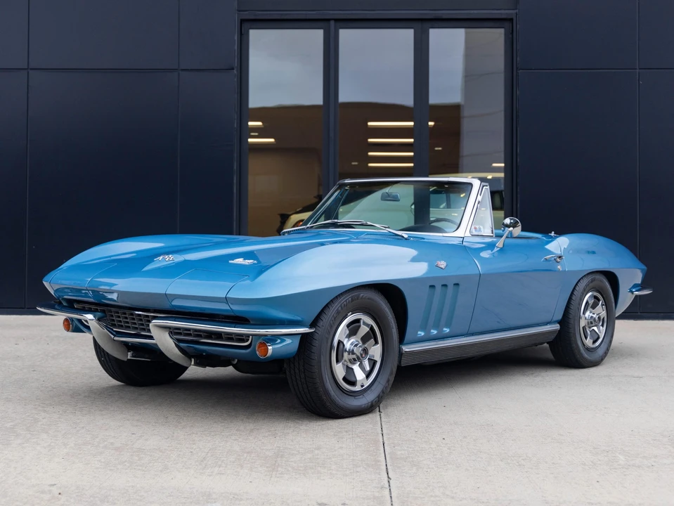 1966 Chevrolet Corvette C2 - Image 26 of 31