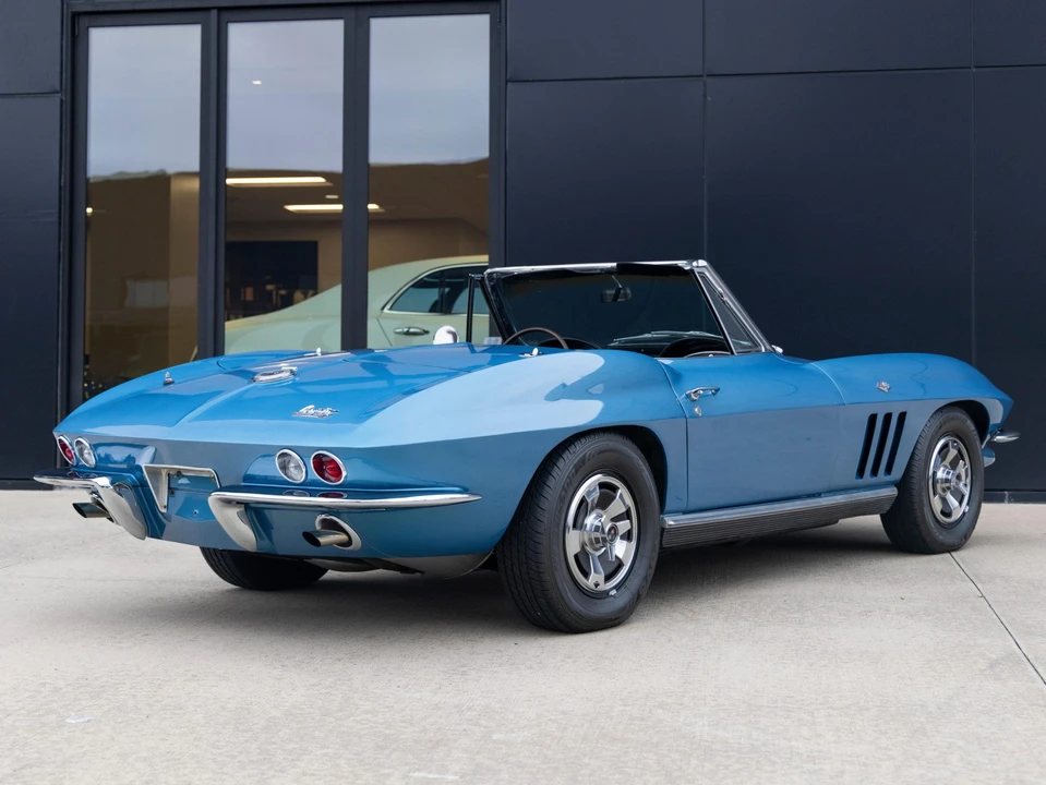 1966 Chevrolet Corvette C2 - Image 16 of 31