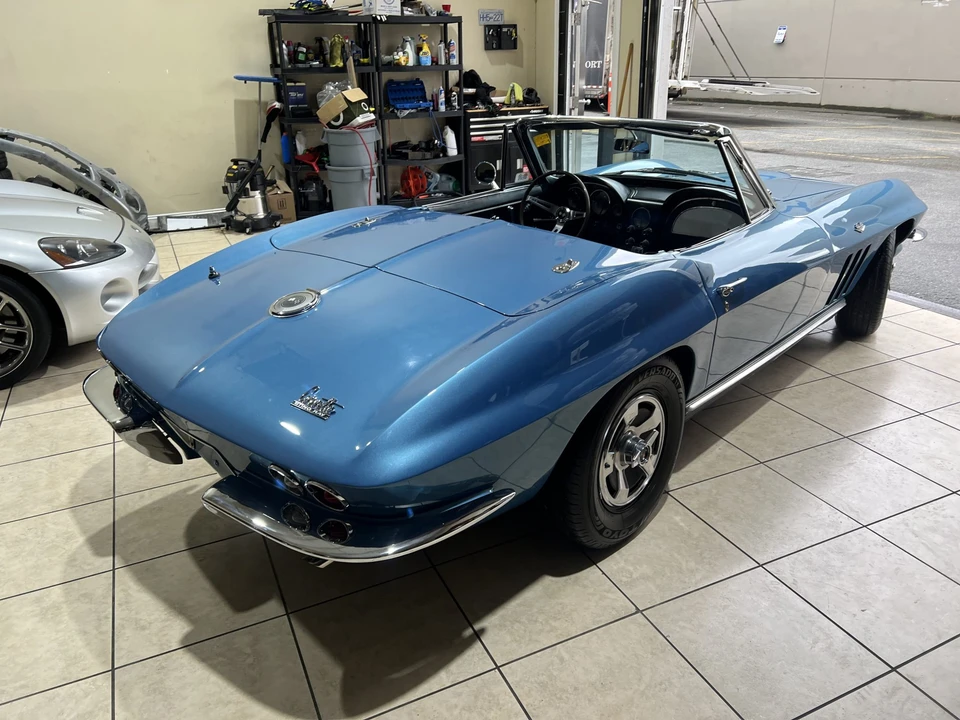 1966 Chevrolet Corvette C2 - Image 27 of 31