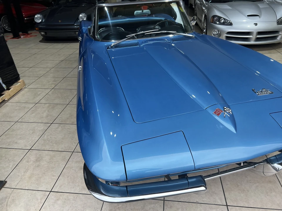 1966 Chevrolet Corvette C2 - Image 29 of 31