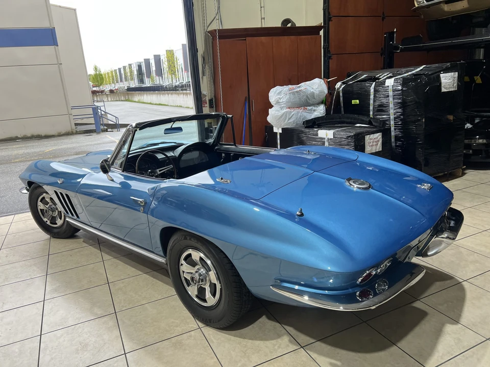 1966 Chevrolet Corvette C2 - Image 26 of 31