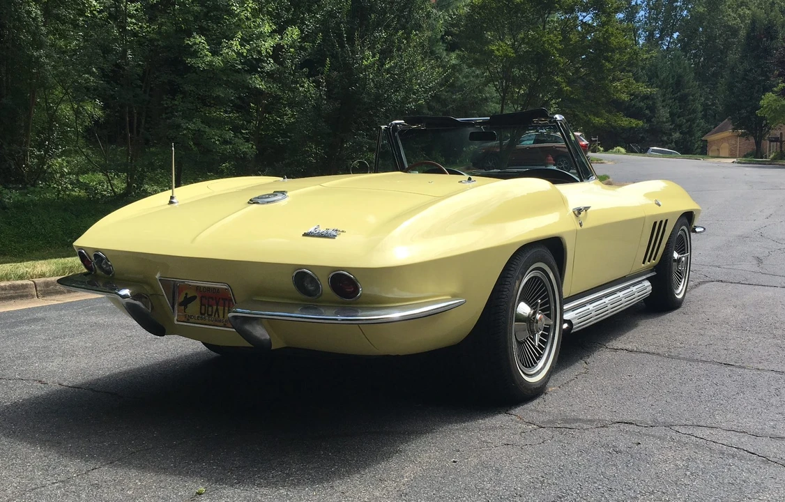 1966 Chevrolet Corvette C2 - Image 11 of 31