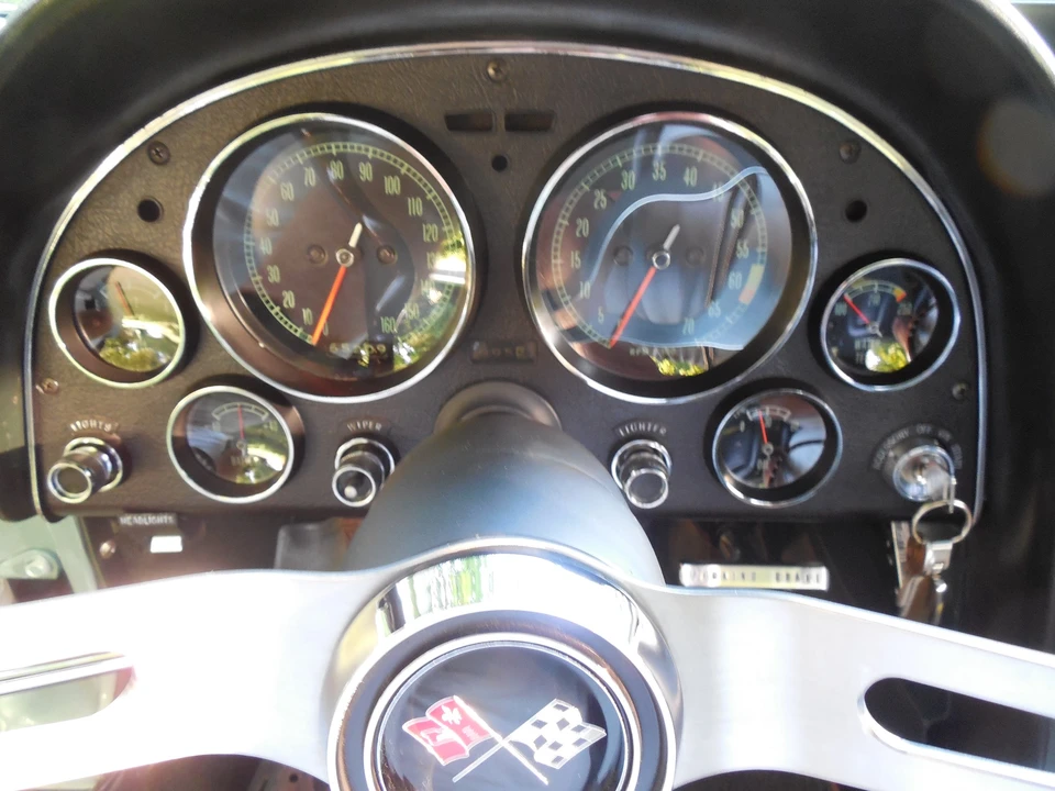 1966 Chevrolet Corvette C2 - Image 30 of 31