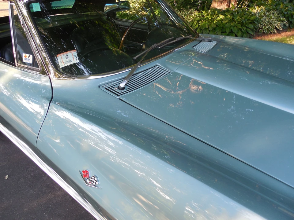 1966 Chevrolet Corvette C2 - Image 19 of 31